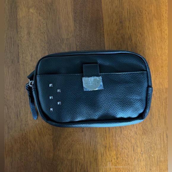 OG Sling Wallet - Picture 1 of 5